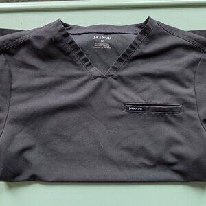 Men's Black Jaanuu Platt Three-Pocket Scrub Top